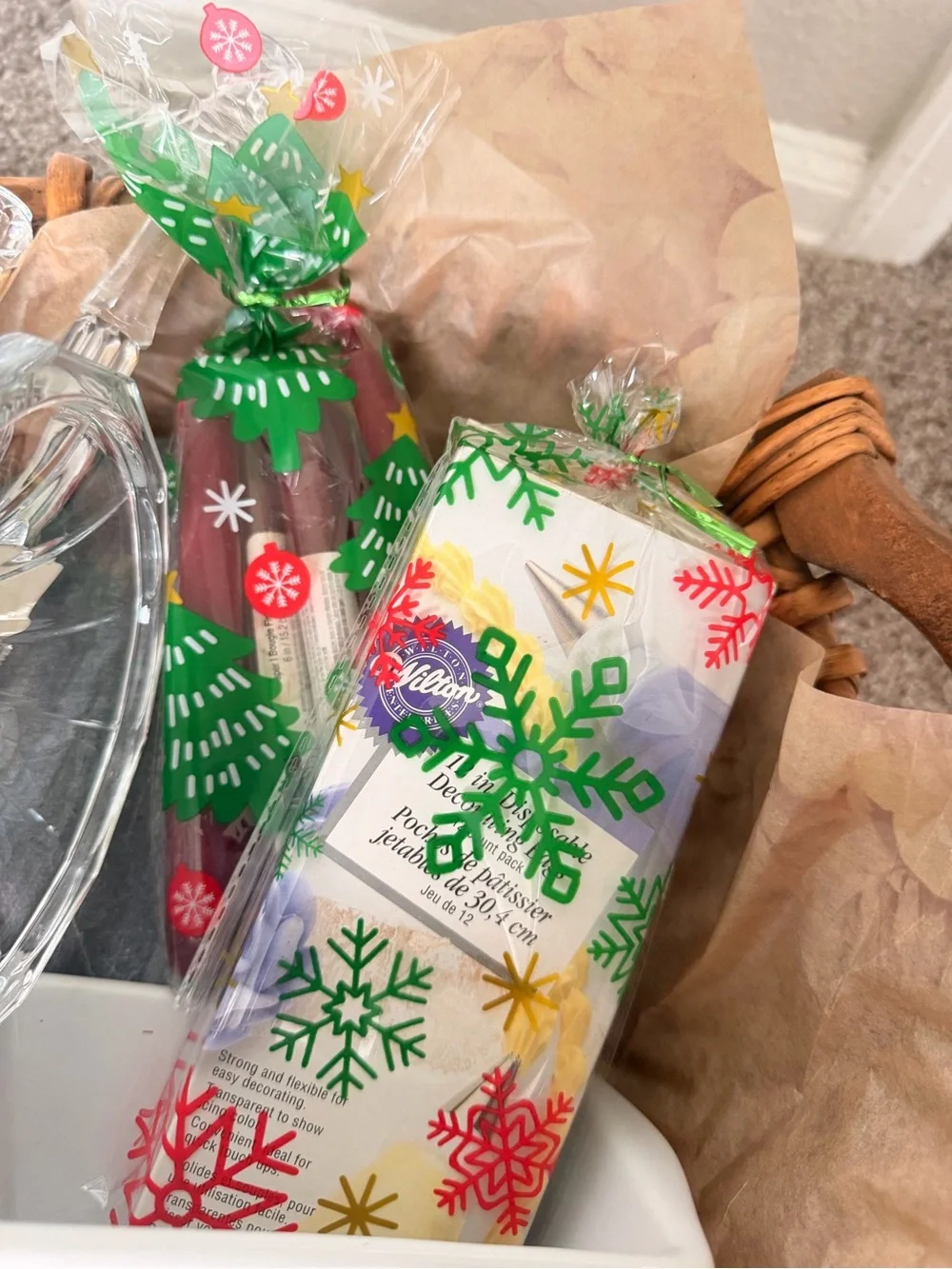 “Baking Spirits Bright” Gift Set